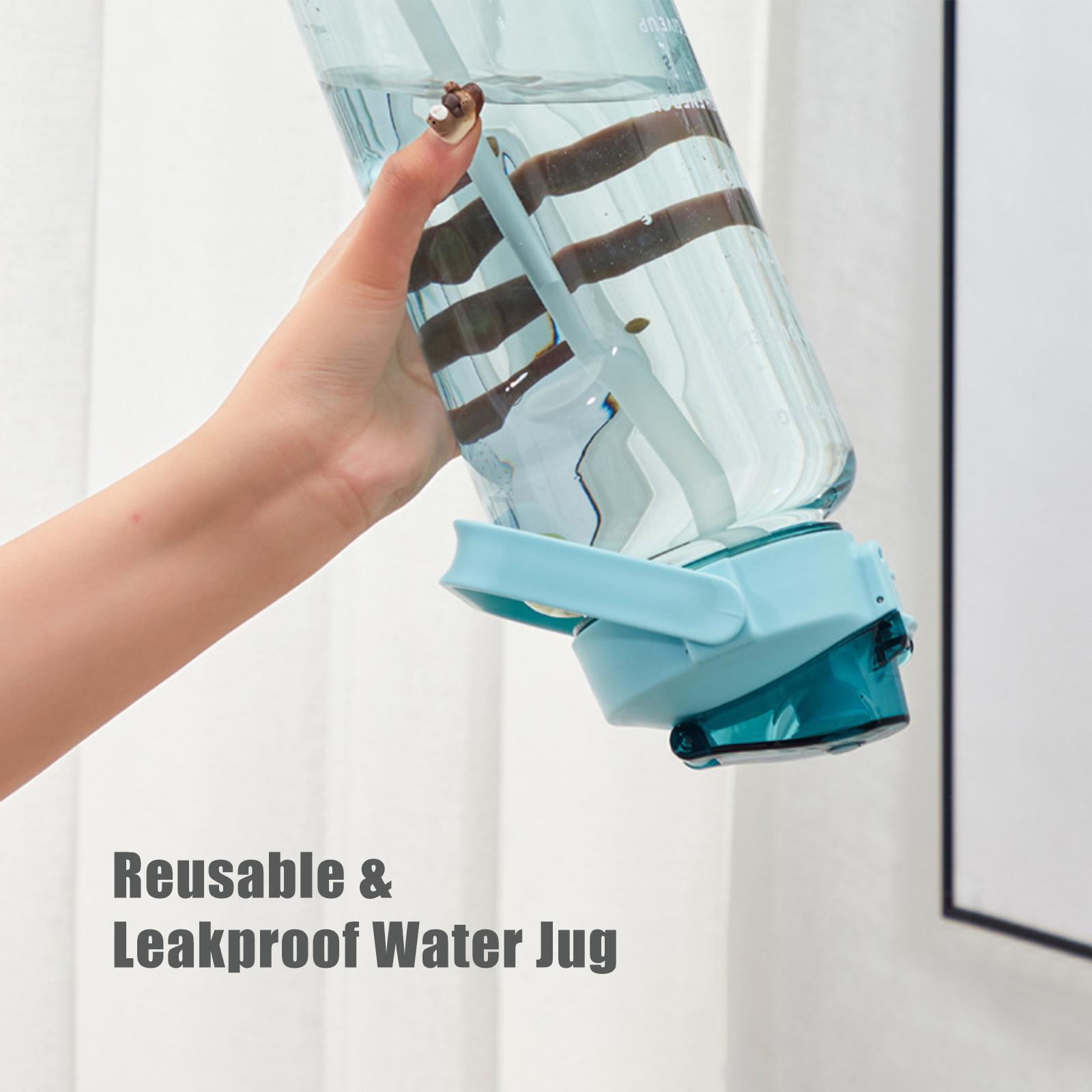 Bình Đựng Nước 2L Dễ Thương Có Vạch Báo Giờ Uống Nước