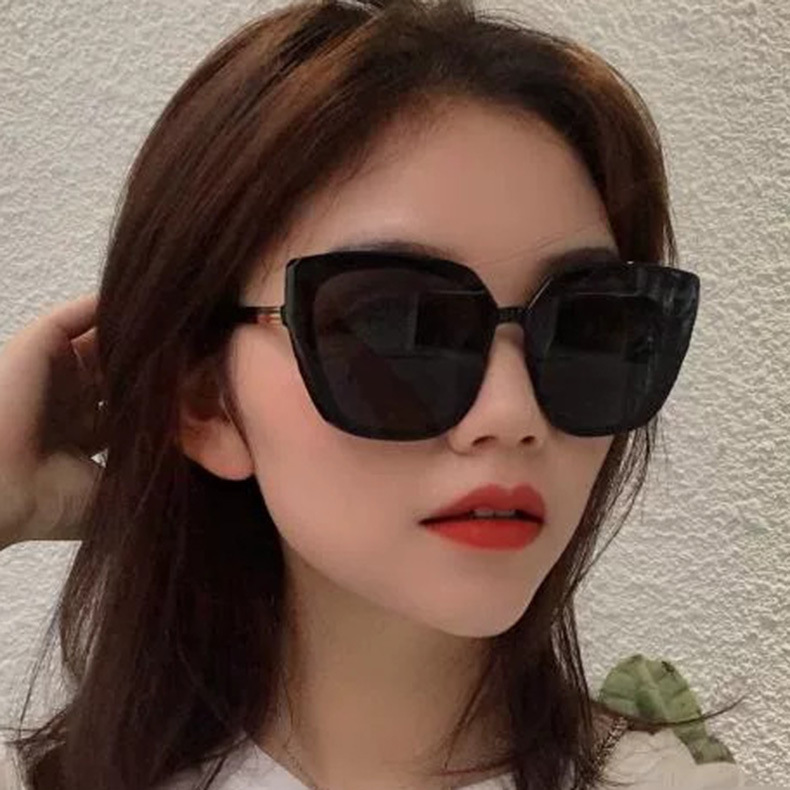 Kính râm thời trang Hàn Quốc chống tia UV phong cách hiện đại - KM21