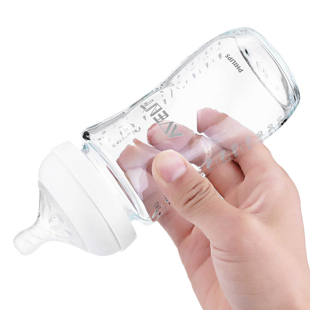 Bình sữa thủy tinh Philips Avent mô phỏng tự nhiên 240ml cho trẻ từ 1 tháng tuổi SCF673/13