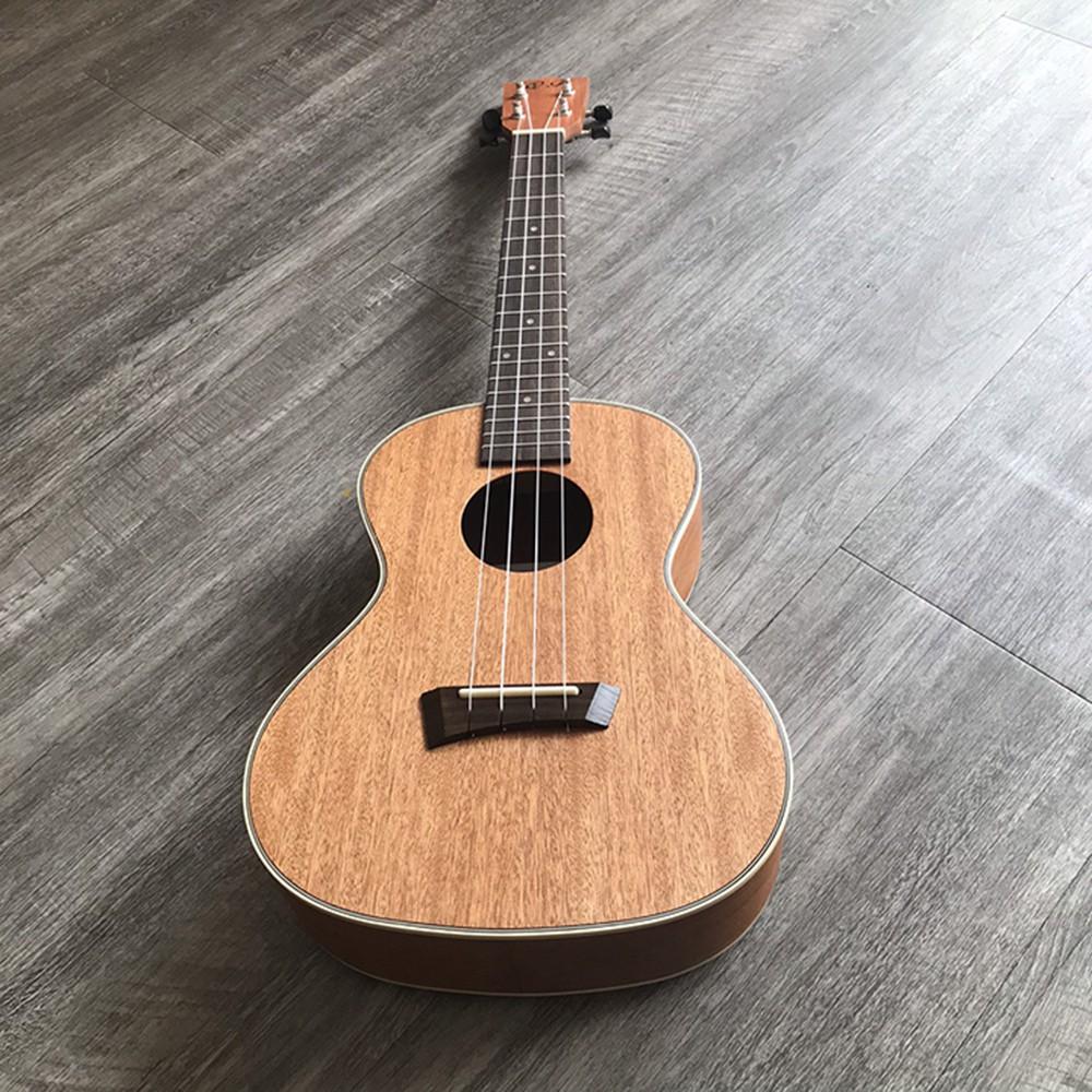 Đàn ukulele tenor size 26 - âm vang tặng 4 phụ kiện có capo, bao đàn và phím gảy