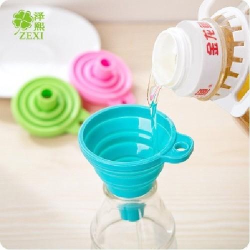 Phễu gấp gọn nhỏ xinh chất liệu silicon