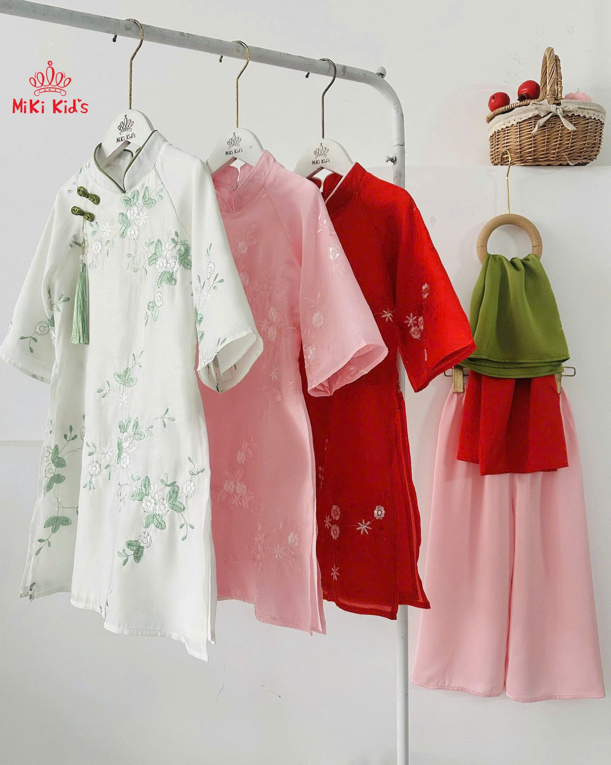 Áo dài cho bé gái mẫu Như ý diện lễ tết noel giáng sinh năm mới từ 12-44kg hàng thiết kế