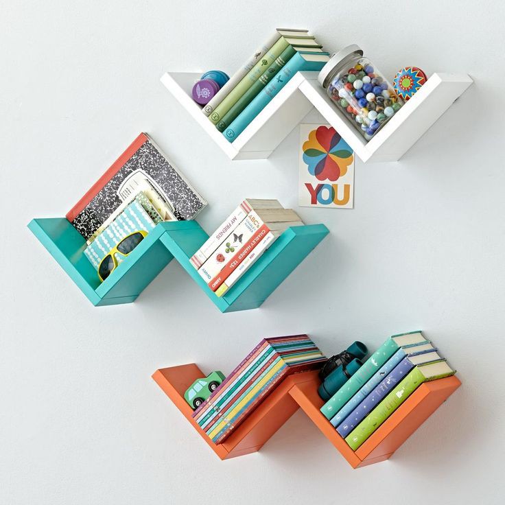 Set 4 kệ trang trí hình chữ V cao cấp màu trắng