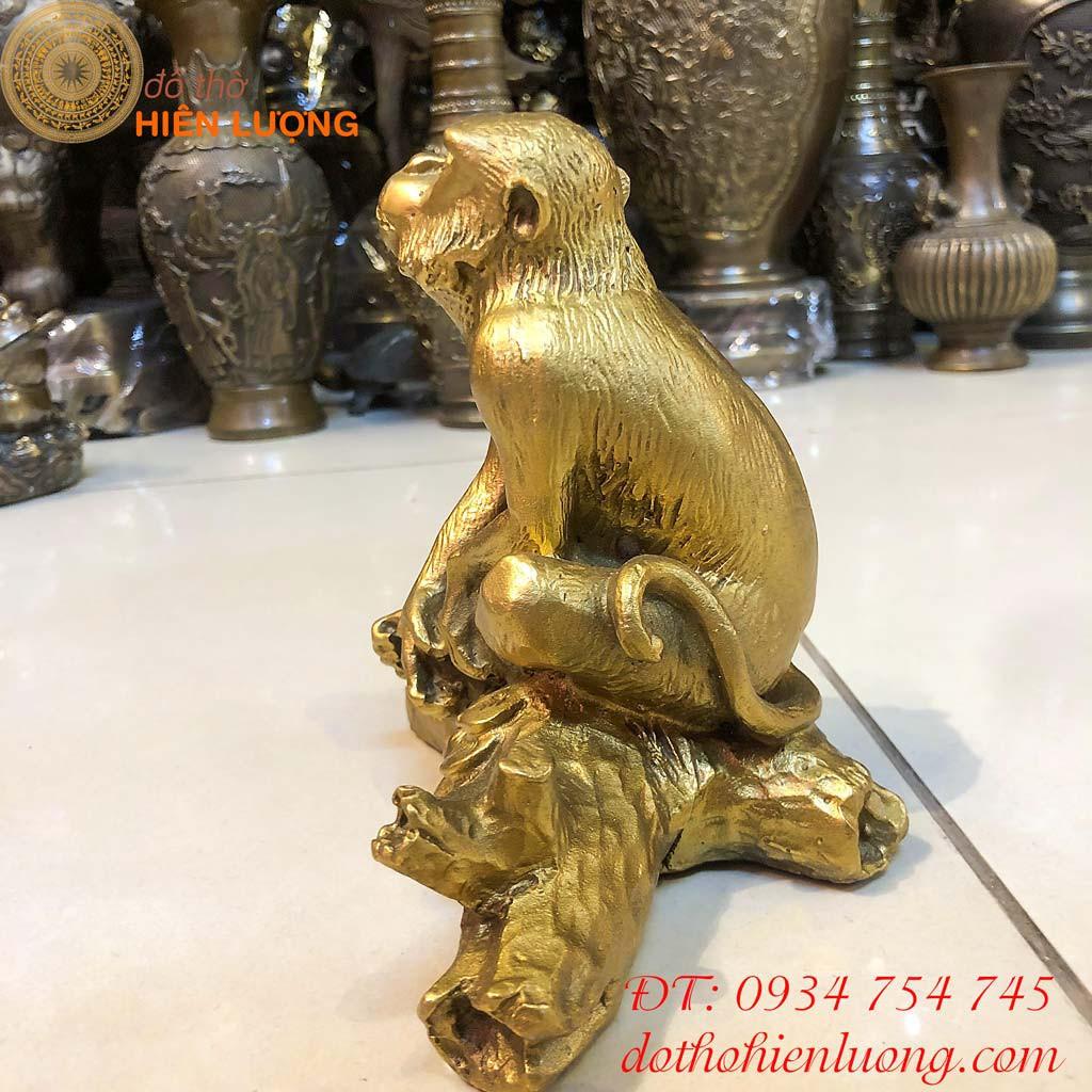 Tượng Khỉ Ngồi Cành Cây Phong Thủy