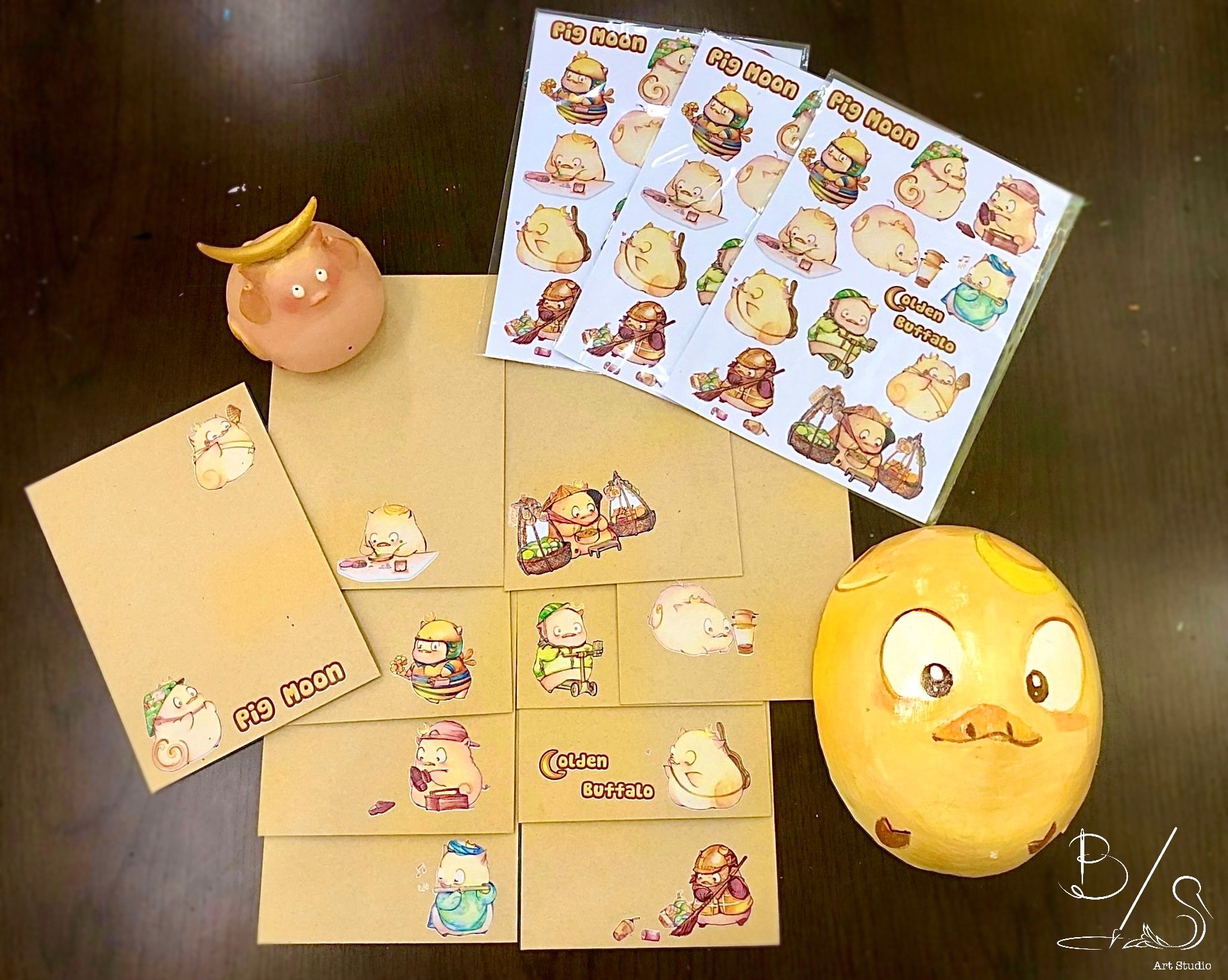 PIG MOON Sticker - Nhà sách Pig Moon - Pig Moon Bookstore - Nhãn dán decal - Decal trang trí - Sticker dán trang trí ốp điện thoại