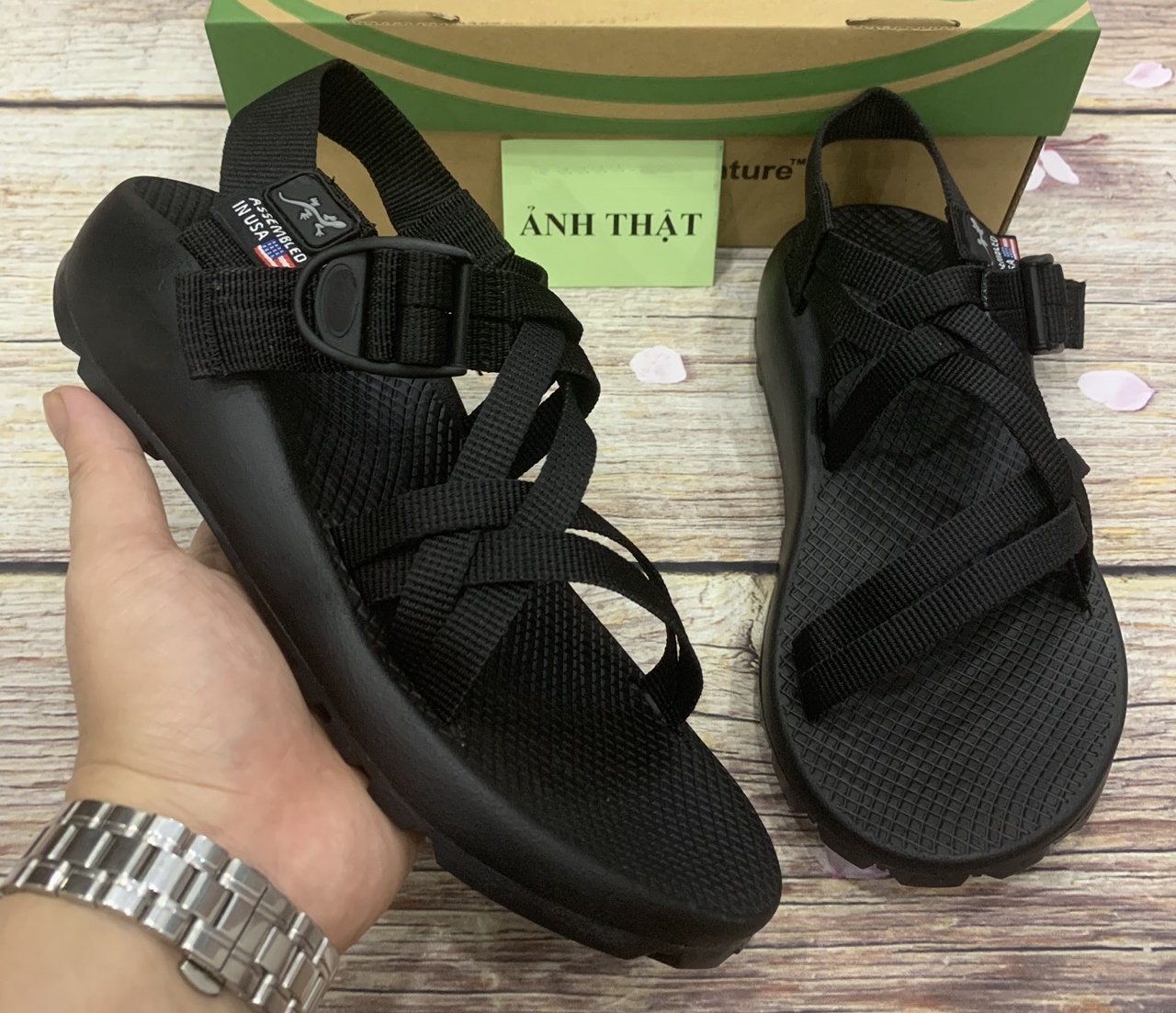 Dép Xăng Đan Nam Cha Co Đế Cứng Mã D150