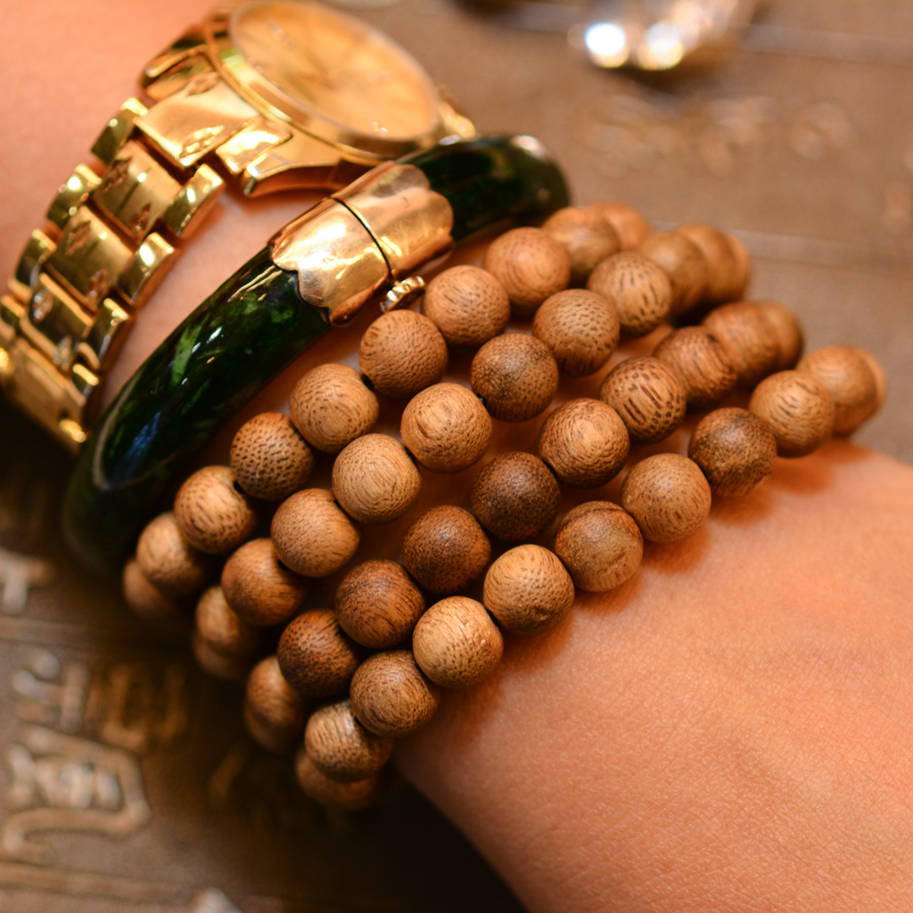 Chuỗi tràng 108 hạt 8 li Trầm Hương tốc xí Khánh Hòa