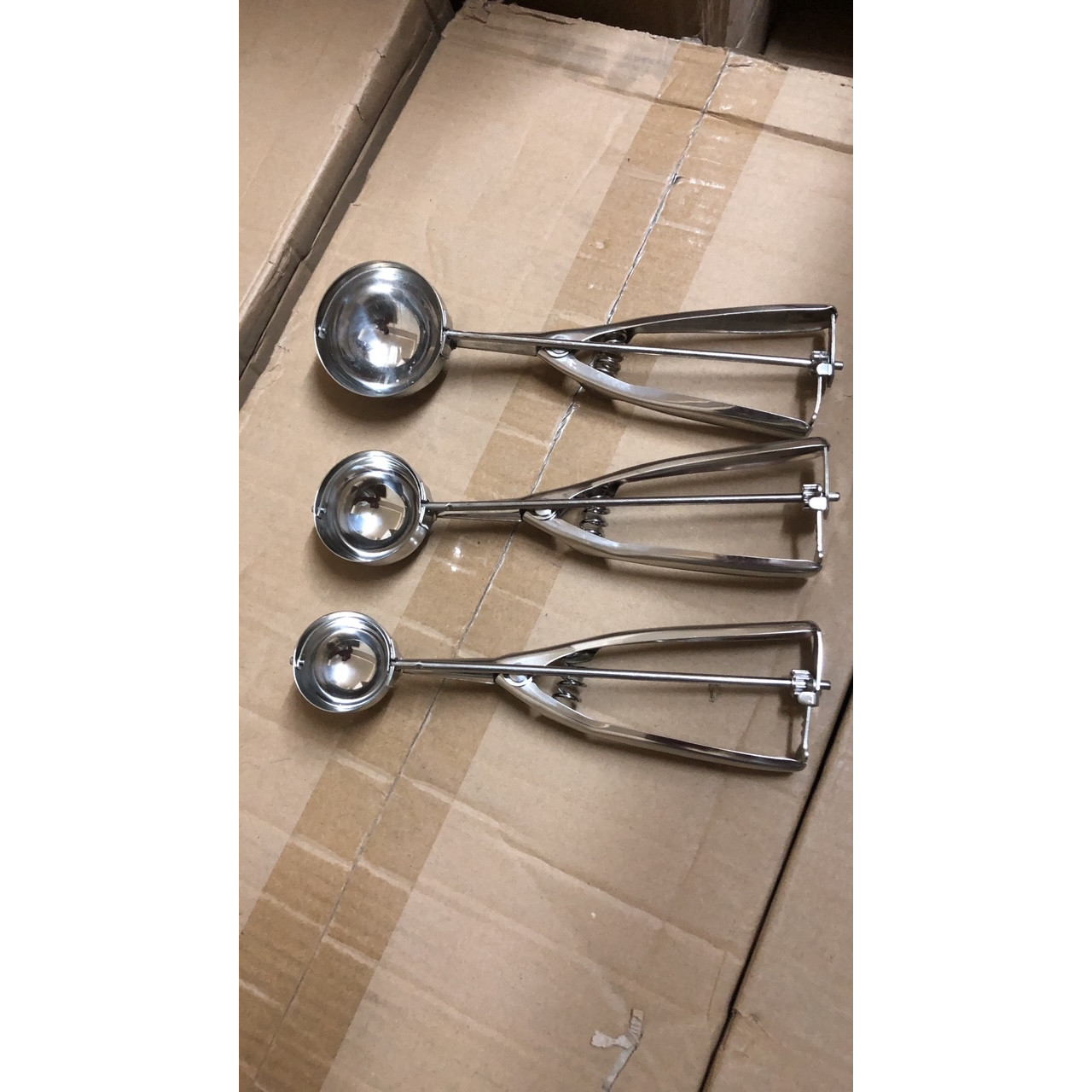 Dụng cụ múc kem inox