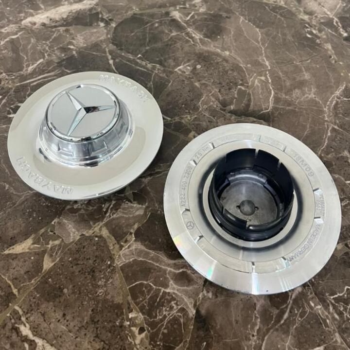 Logo chụp mâm, ốp lazang bánh xe ô tô Maybach A222-400