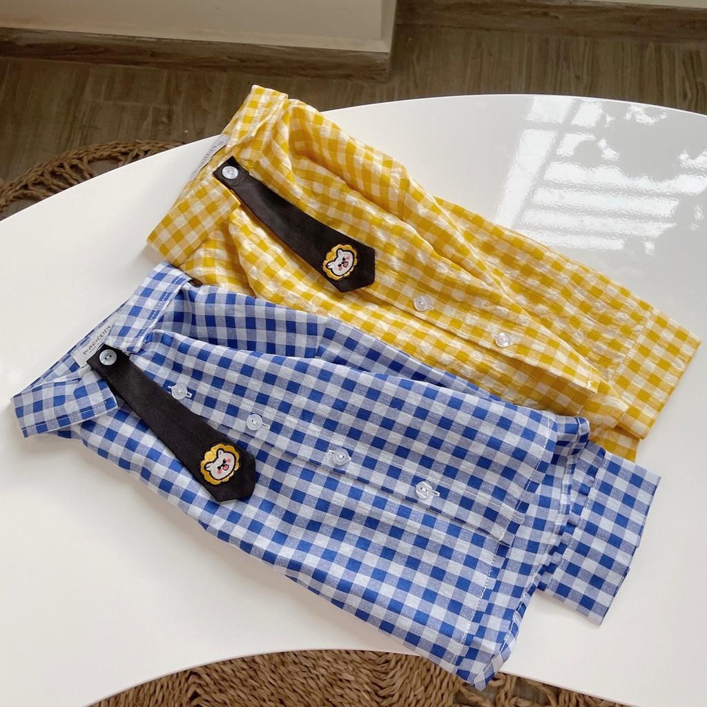 Áo sơ mi cho bé trai bé gái Magickids họa tiết kẻ caro kèm cavat thêu hình dễ thương cho bé Quần áo trẻ em AO22054