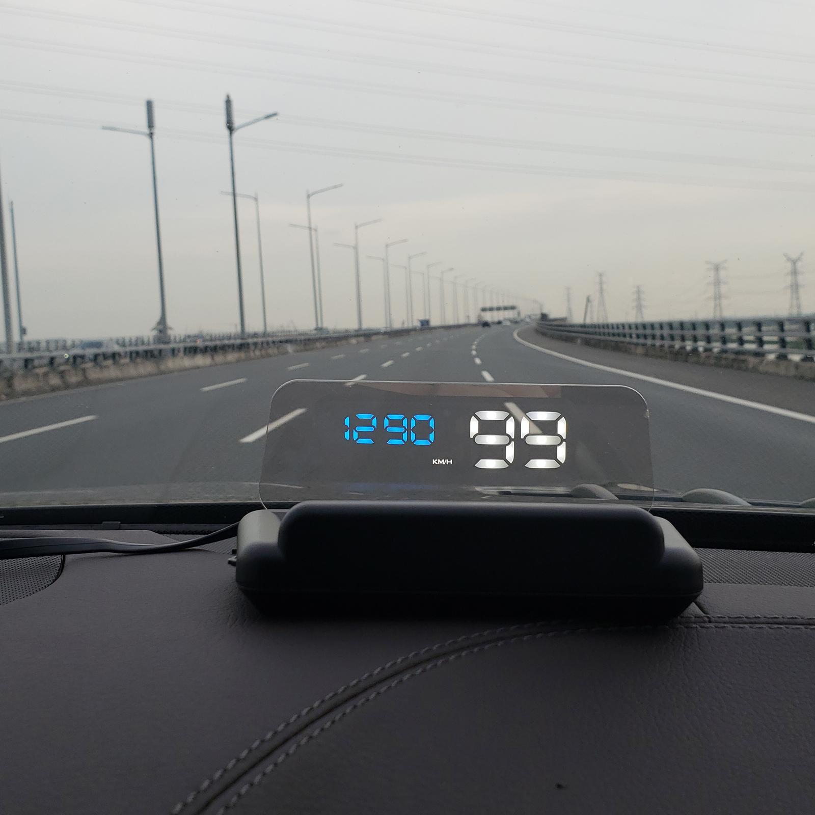 Car HUD Head up Display, Water Temp Alarm, 3D Tired Alarm, Windshield Projector, HUD Projection, Digital Speedometer, for All Cars