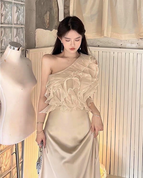 ĐẦM SET CHÂN VÁY DÀI MIDI SATIN BÓNG SUÔNG TRƠN + ÁO LỆT VAI BÈO DỰ TIỆC ĐI BIỂN DẠO PHỐ