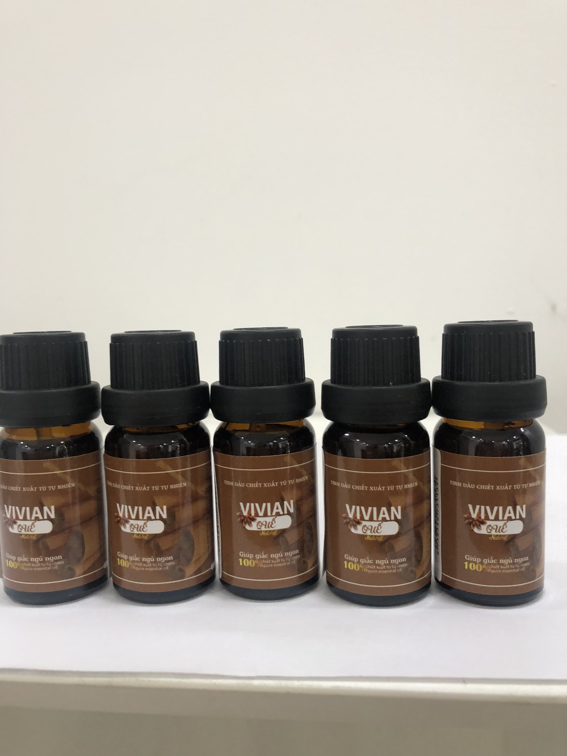 Tinh dầu quế thiên nhiên Vivian có kiểm định chất lượng 10 ml