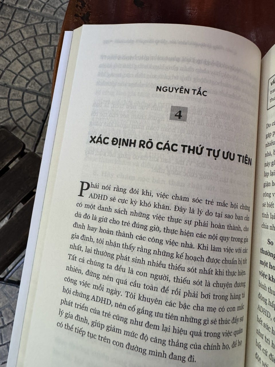 NUÔI DẠY TRẺ MẮC CHỨNG RỐI LOẠN TĂNG ĐỘNG GIẢM CHÚ Ý (ADHD) – Russell A. Barkley – Trâm Vũ dịch – Thái Hà – NXB Công thương