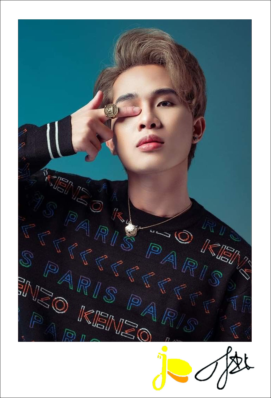 Ảnh JACK PHƯƠNG TUẤN card polaroid kèm chữ ký set 23 tấm khác nhau