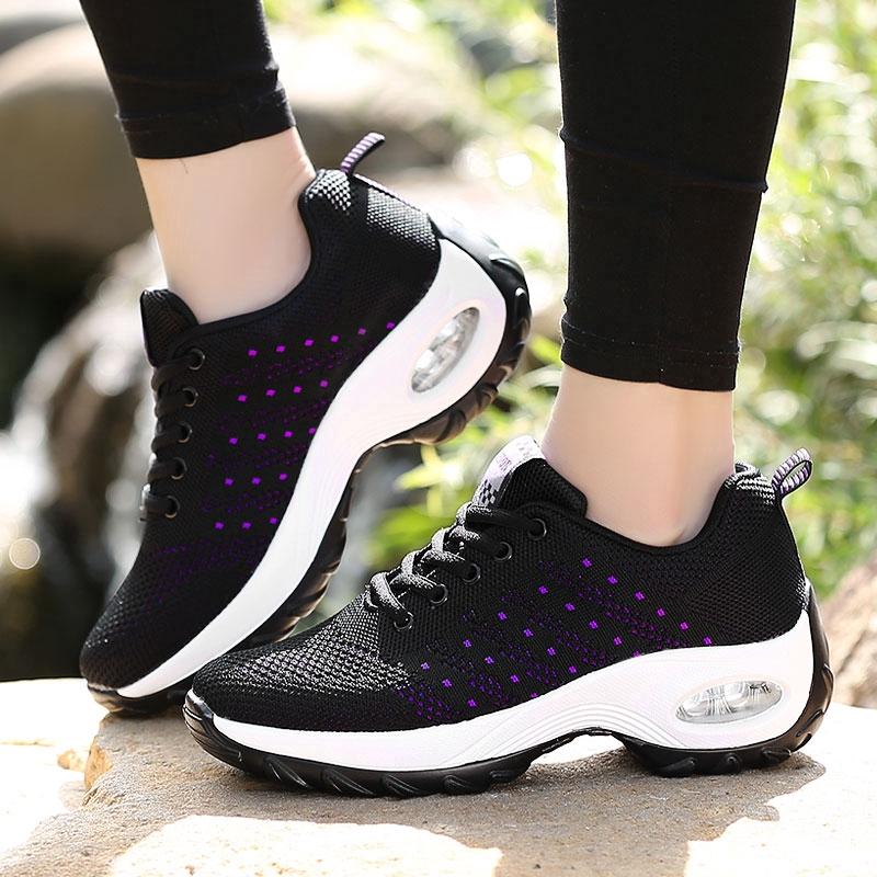 2020 Fashion women outdoor soft running sneakers casual sport shoes