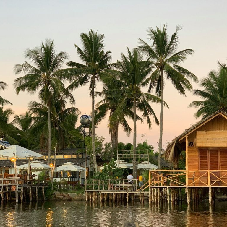 Phú Quốc. Chèo Sup Và Ngắm Hoàng Hôn Tại Ecolodge . Khởi Hành Hàng Ngày.