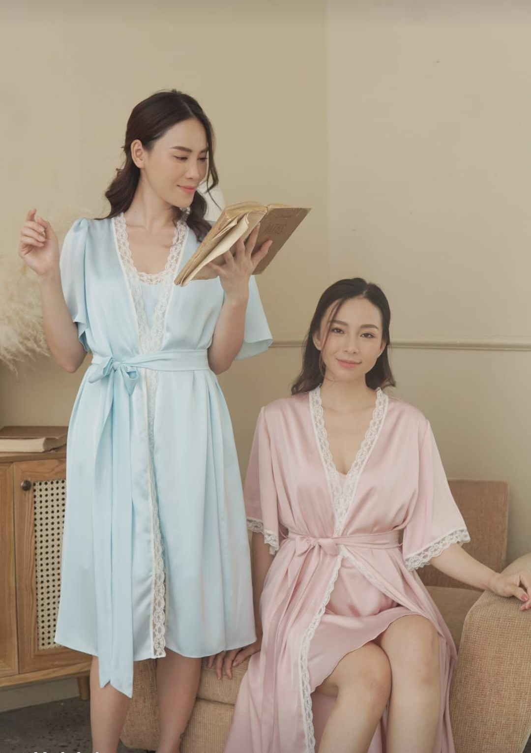 [Rose Sleepwear] Sét Áo Choàng Ngủ Lụa Cao Cấp Và Váy ngủ lụa cao cấp, váy ngủ nữ, váy ngủ 2 dây, váy ngủ gợi cảm, váy ngủ sexy, đầm ngủ lụa mặc nhà 2 dây trơn tặng kèm chip ren