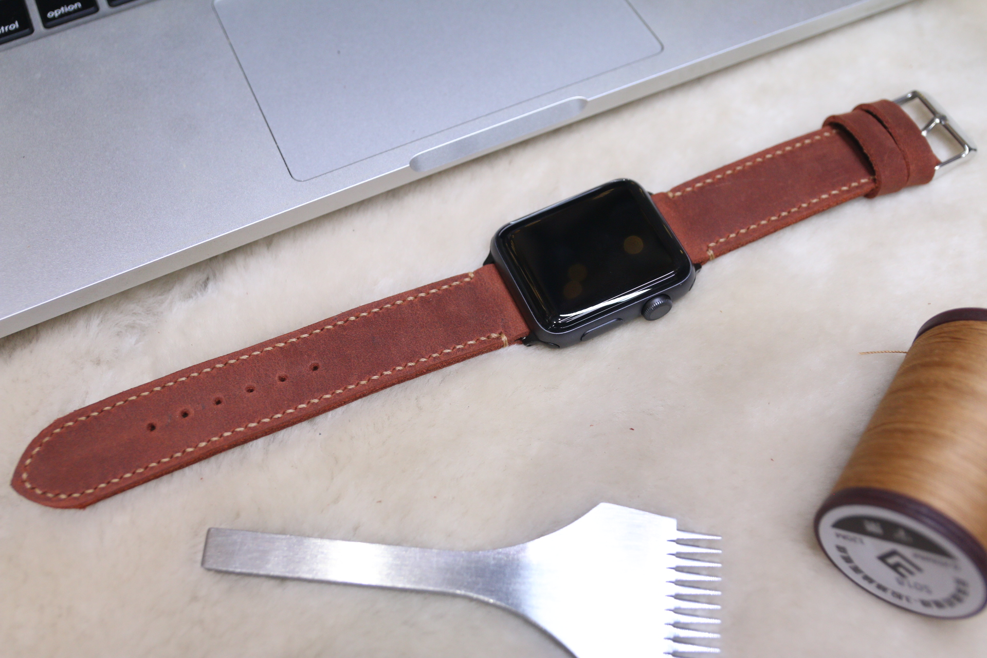 Dây Đeo Thay Thế Dành Cho Apple Watch - Da dò sáp Nâu đỏ Handmade