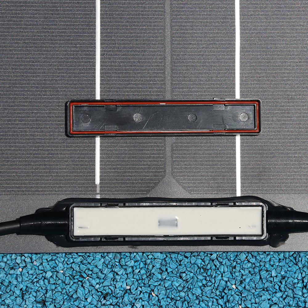 Bảng điều khiển năng lượng mặt trời linh hoạt màu đen Silicon đơn tinh thể Mô-đun quang điện 120W cho Du thuyền/RV/Thuyền/Người cắm trại/Lều Sạc bằng pin 12V Màu sắc: 18V 120W