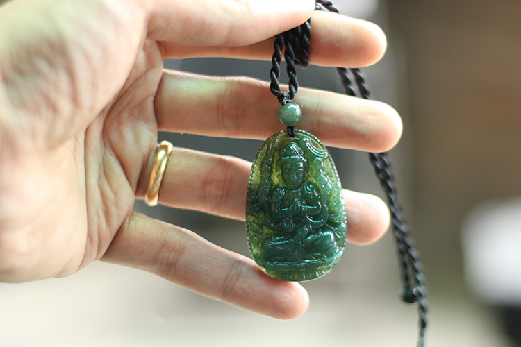 Mặt Dây Chuyền Phật Thiên Thủ Thiên Nhãn Đá Chalcedony Ngọc Quý Gemstones MD12