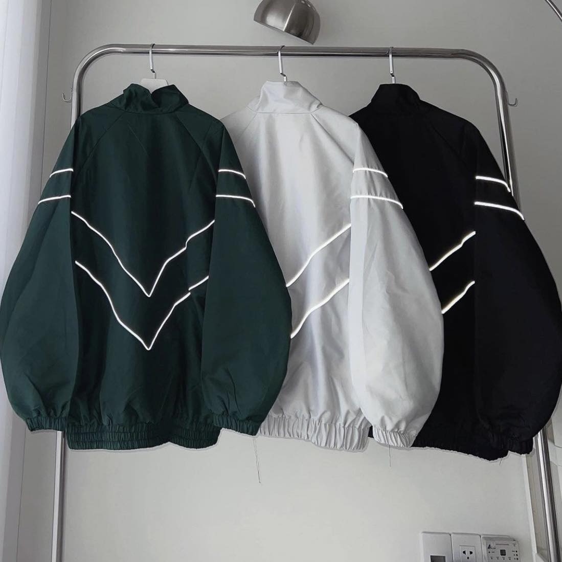 Áo khoác dù local brand nam nữ , Jacket WZS Phản Quang form rộng, chất dù dày dặn 2 lớp và túi trong unisex - Gin store