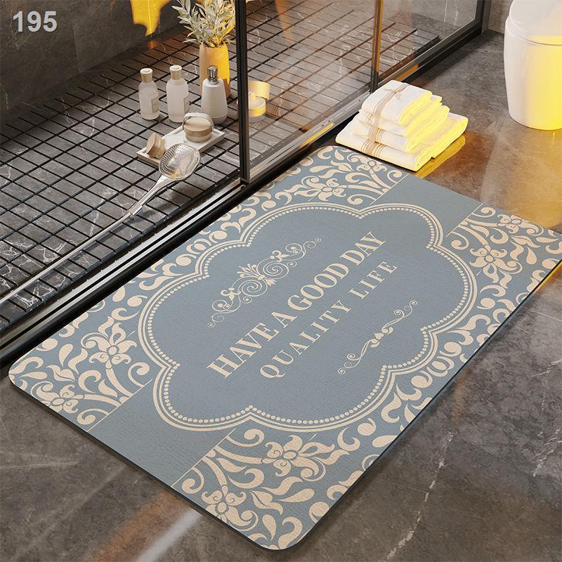 Thảm trải sàn phòng tắm phong cách Châu Âu thấm hút và khô nhanh Đệm bùn tảo cát nhà vệ sinh chống trượt cửa