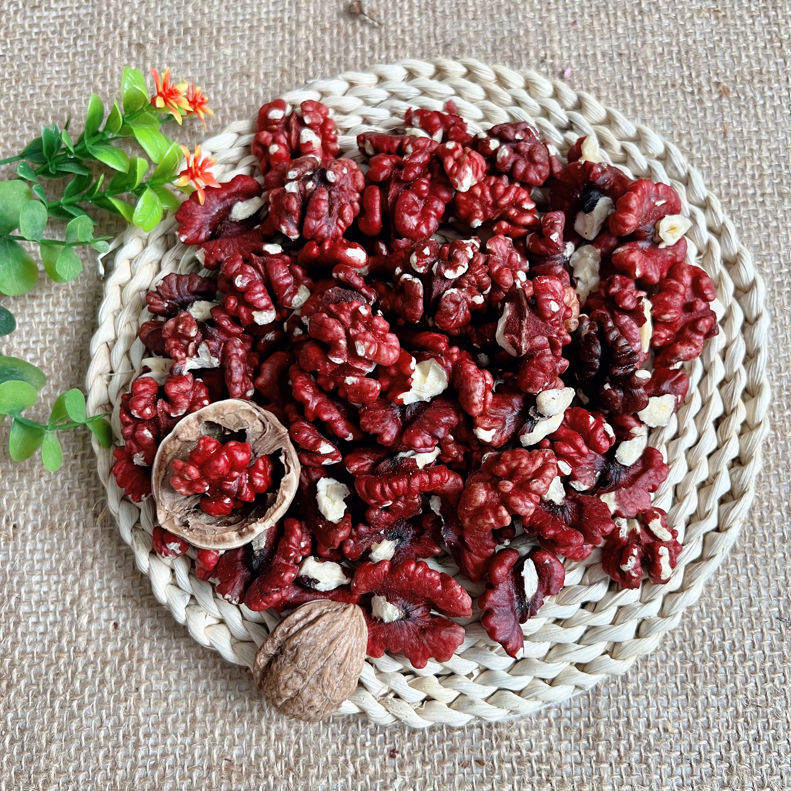 Nhân Hạt Óc Chó Đỏ Gunuts, Hạt Óc Chó Đỏ Đã Tách Vỏ, Hạt Óc Chó Mỹ 500gr Bổ Sung Vitamin Khoáng Chất Tăng Cường Sức Khỏe Cho Cả Gia Đình