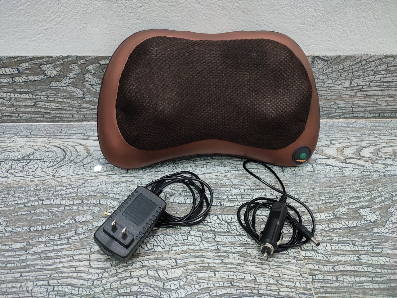 Gối Massage Hồng Ngoại Có Đảo Chiều 8 bi - GM234 - Giảm Cơn Đau Nhức, Mỏi Mệt Vai, Gáy, Cổ, Thắt Lưng