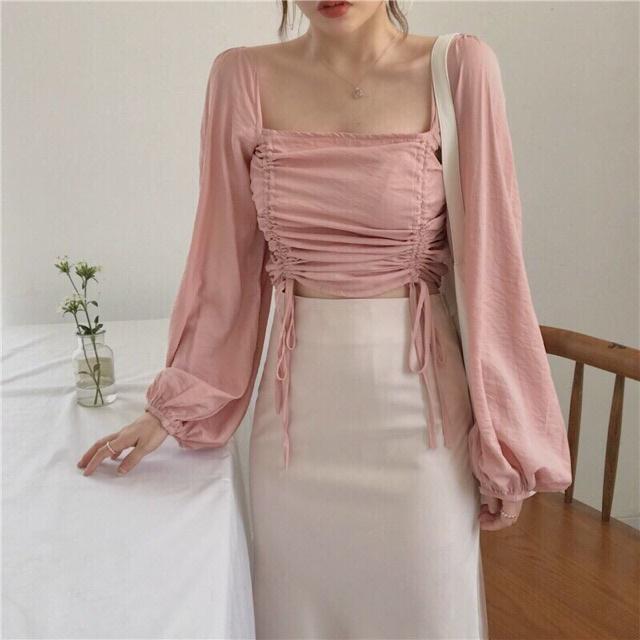 ÁO NỮ CROPTOP LỤA RÚT DÂY TRƯỚC NGỰC TAY DÀI (DƯỚI 50KG MẶC VỪA)