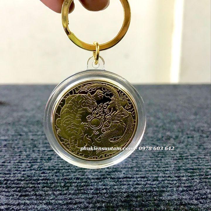 Móc Khoá Xu Lưu Niệm Long Hổ Tranh Châu - SP006254