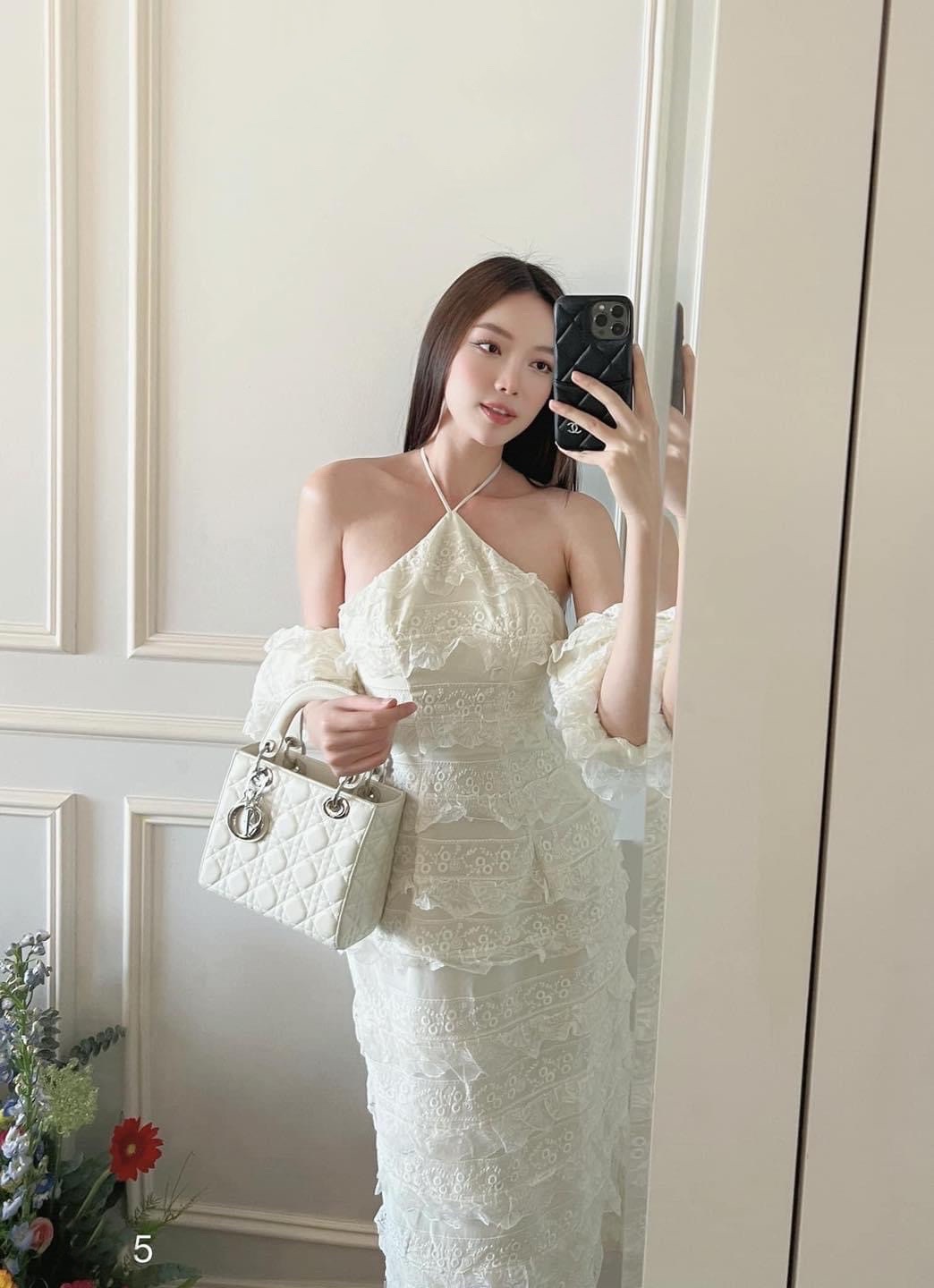 ĐẦM DÀI MIDI REN TRẮNG SUÔNG TRƠN DÂY CỔ YẾM TAY NGẮN TRỄ RỚT VAI BỒNG ÔM BODY ĐI TIỆC ĐI CHƠI ĐI BIỂN DẠO PHỐ