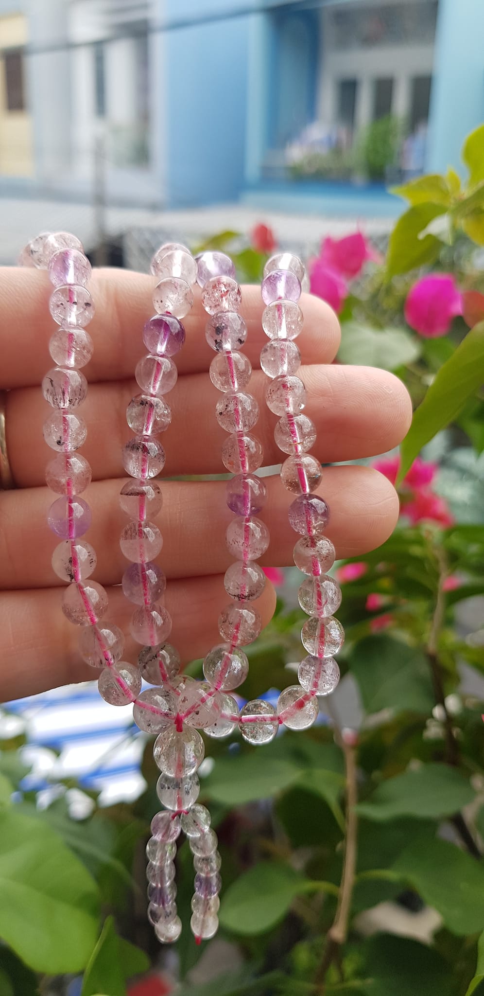 Vòng chuỗi đeo cổ Đá Super Seven tự nhiên kiểu đẹp quá Hạt 6mm lên kiểu đeo rất xinh trẻ xinh đẹp màu tím trắng bóng đẹp sang Nữ đeo may mắn phối đồ lên rất là đẹp ạ