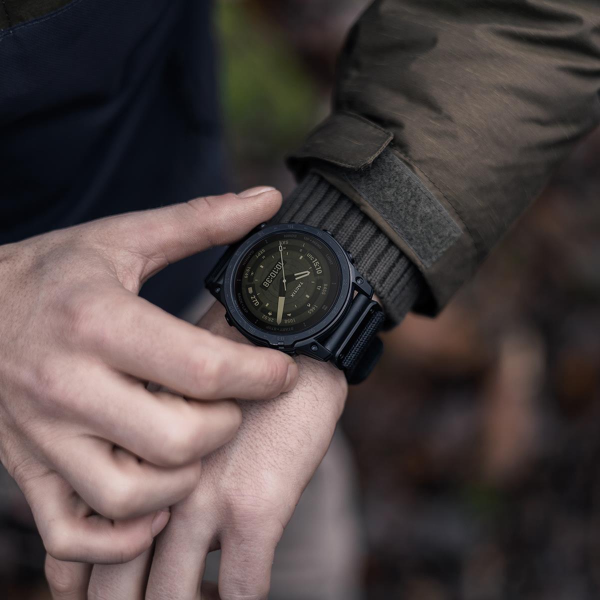 Đồng hồ thông minh Garmin tactix 7 AMOLED Edition - Hàng chính hãng