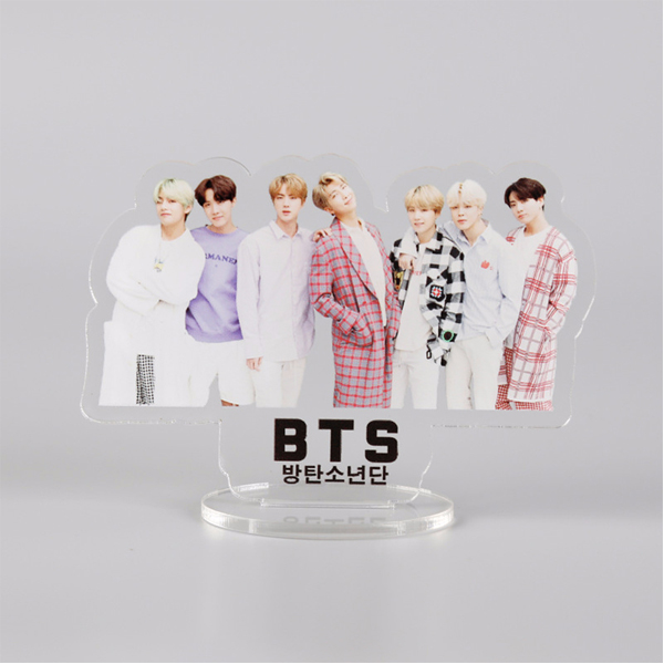 Standee BTs new nhóm