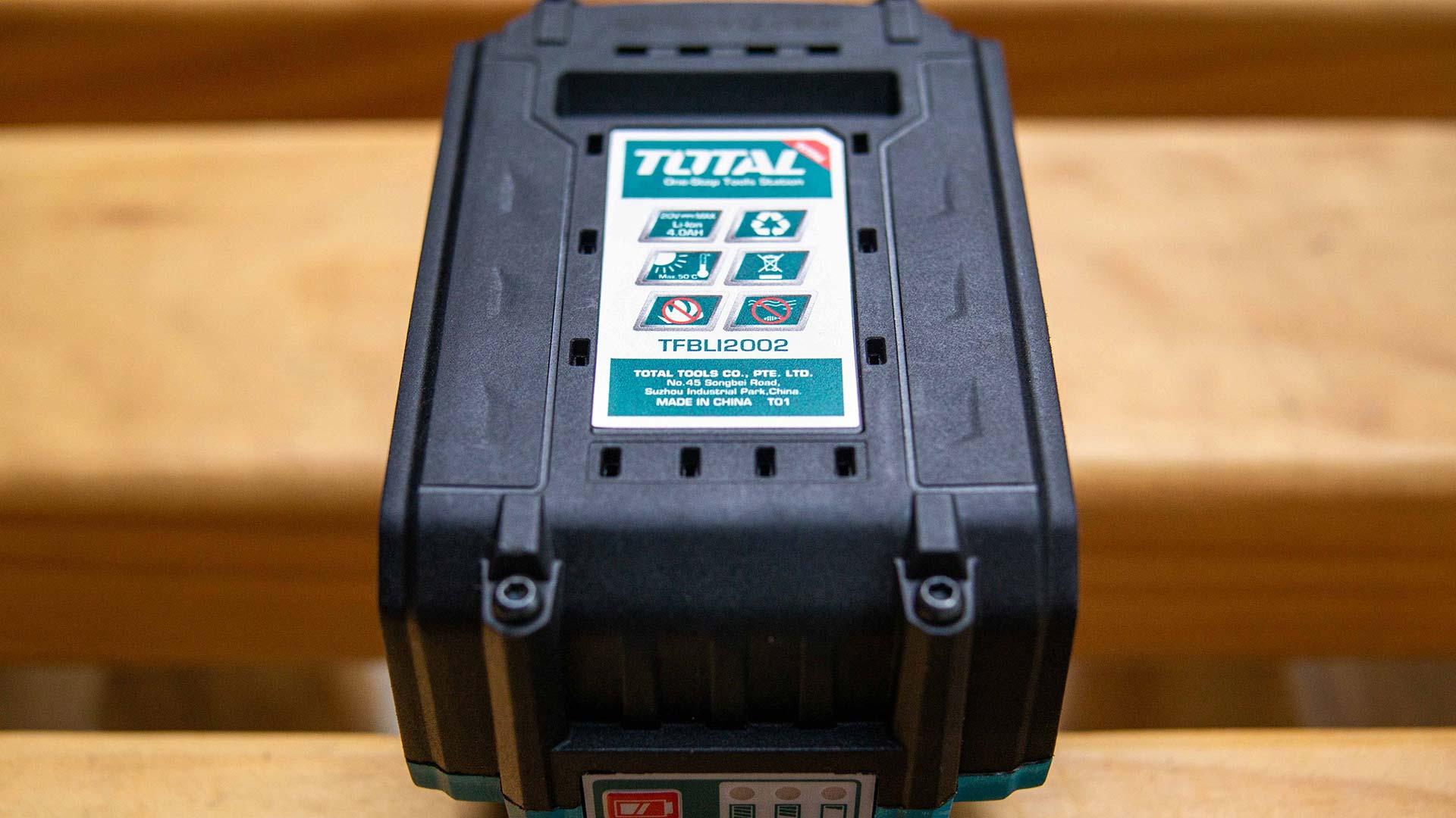 PIN TOTAL LITHIUMION 20V 4 AMPE TOTAL TFBLI2002 - HÀNG CHÍNH HÃNG