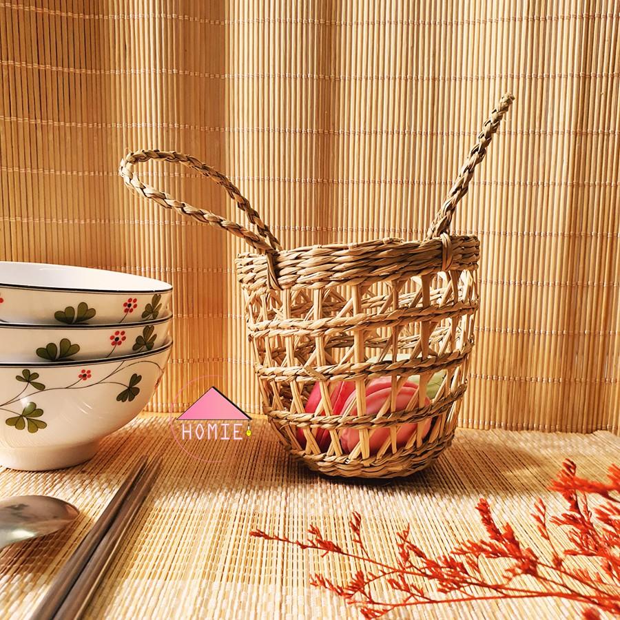 Giỏ cói đựng gia vị trang trí nhà bếp độc đáo