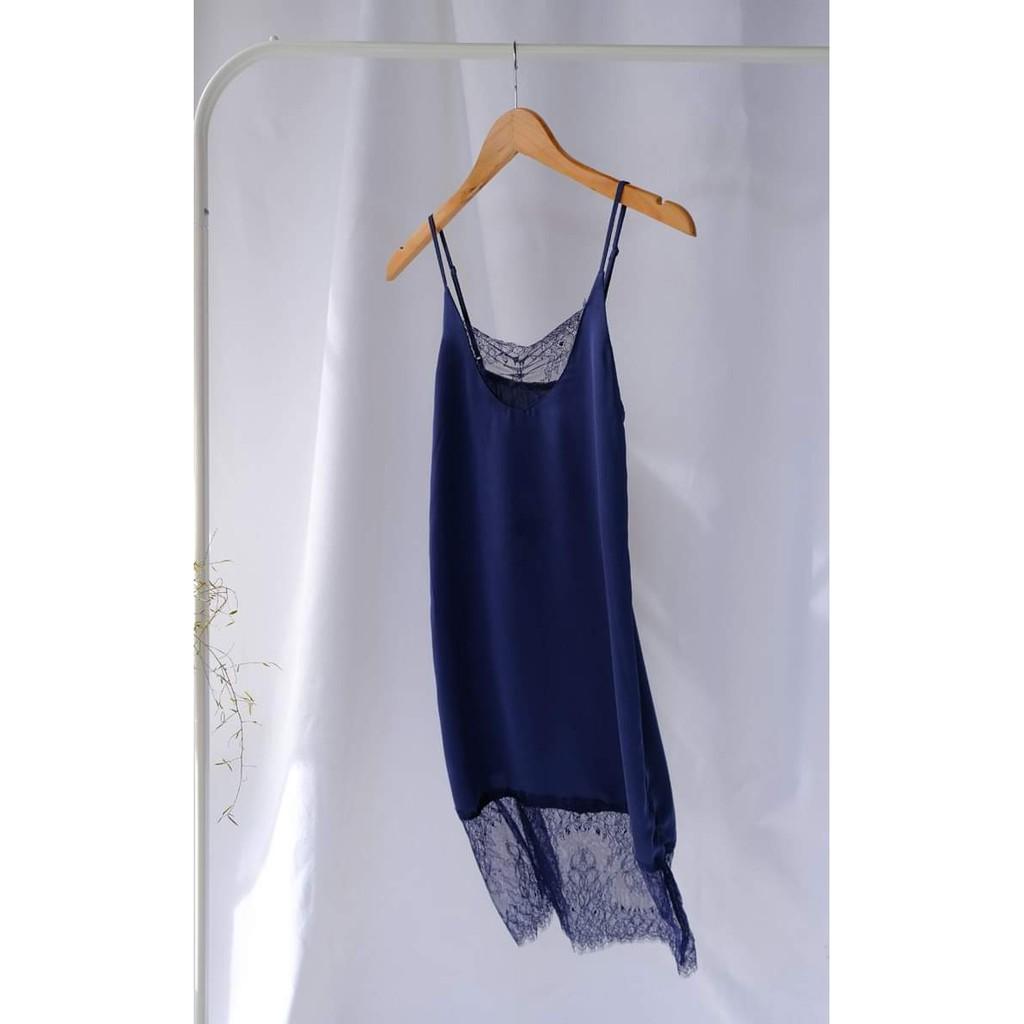 Váy ngủ lụa cao cấp phối ren mi bản to sang trọng ,sexy tặng kèm quần chip ren xinh xắn