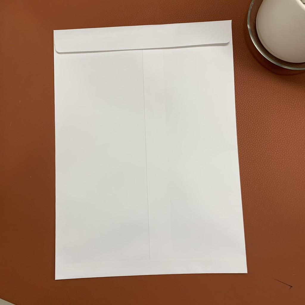 Phong Bì Đựng Hồ Sơ A4 Giấy Kraft Nhật nâu và trắng kích thước 25x34cm