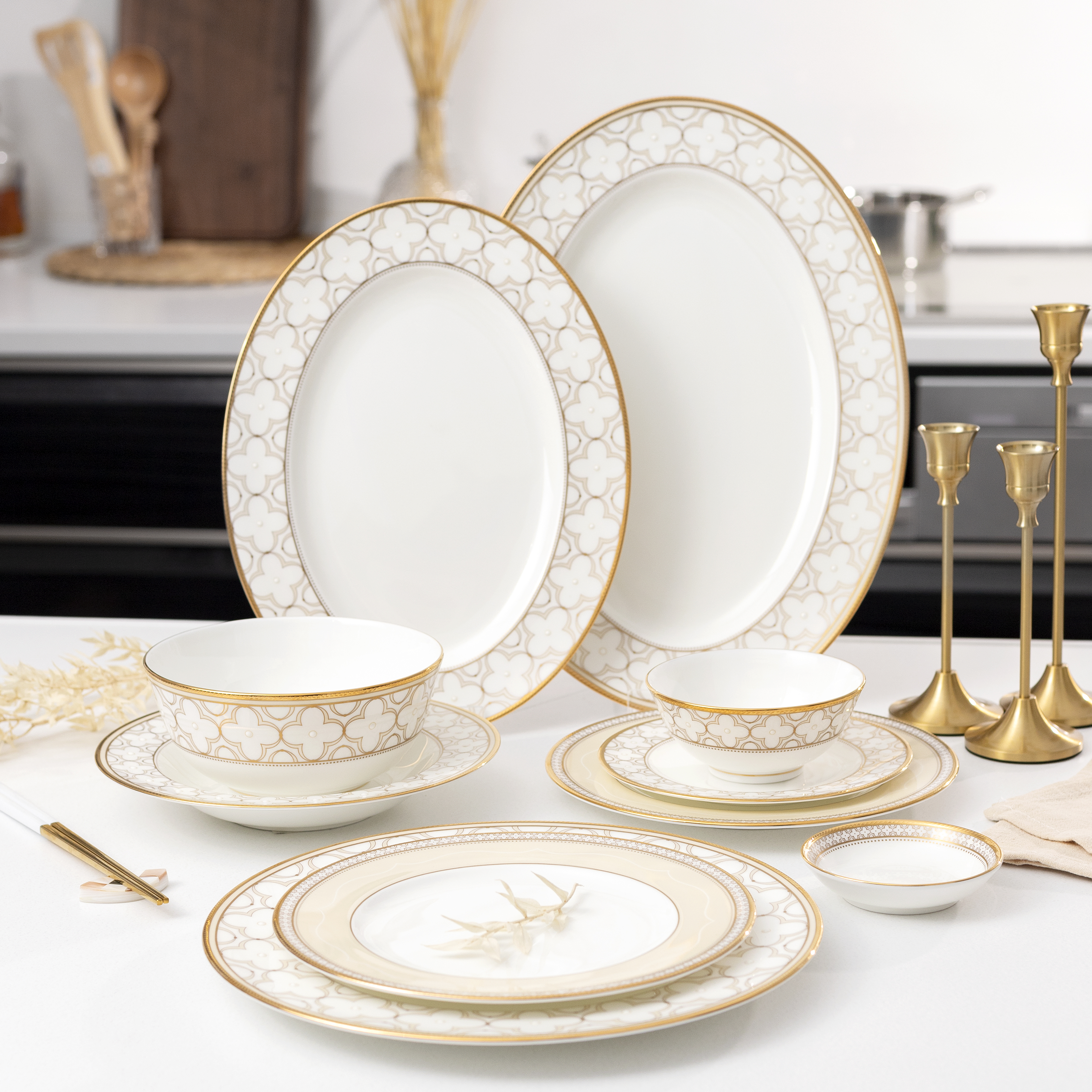 Bộ Bàn Ăn Châu Á Cơ Bản 22 Món Noritake dòng Trefolio Gold Sứ xương cao cấp (4945L - D022AB)