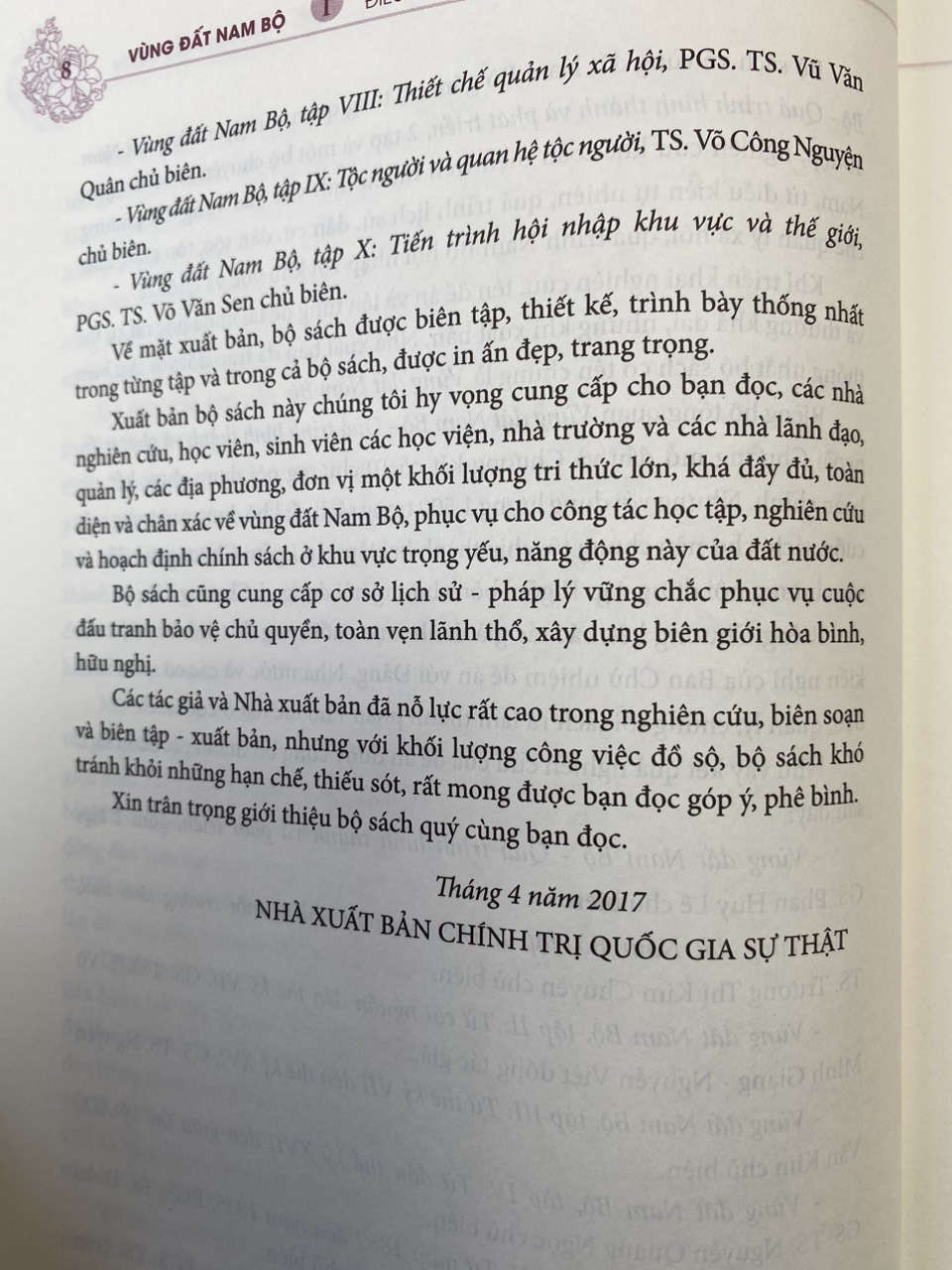 Bộ sách Vùng Đất Nam Bộ