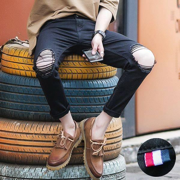 Quần jean nam rách gối bụi cá tính