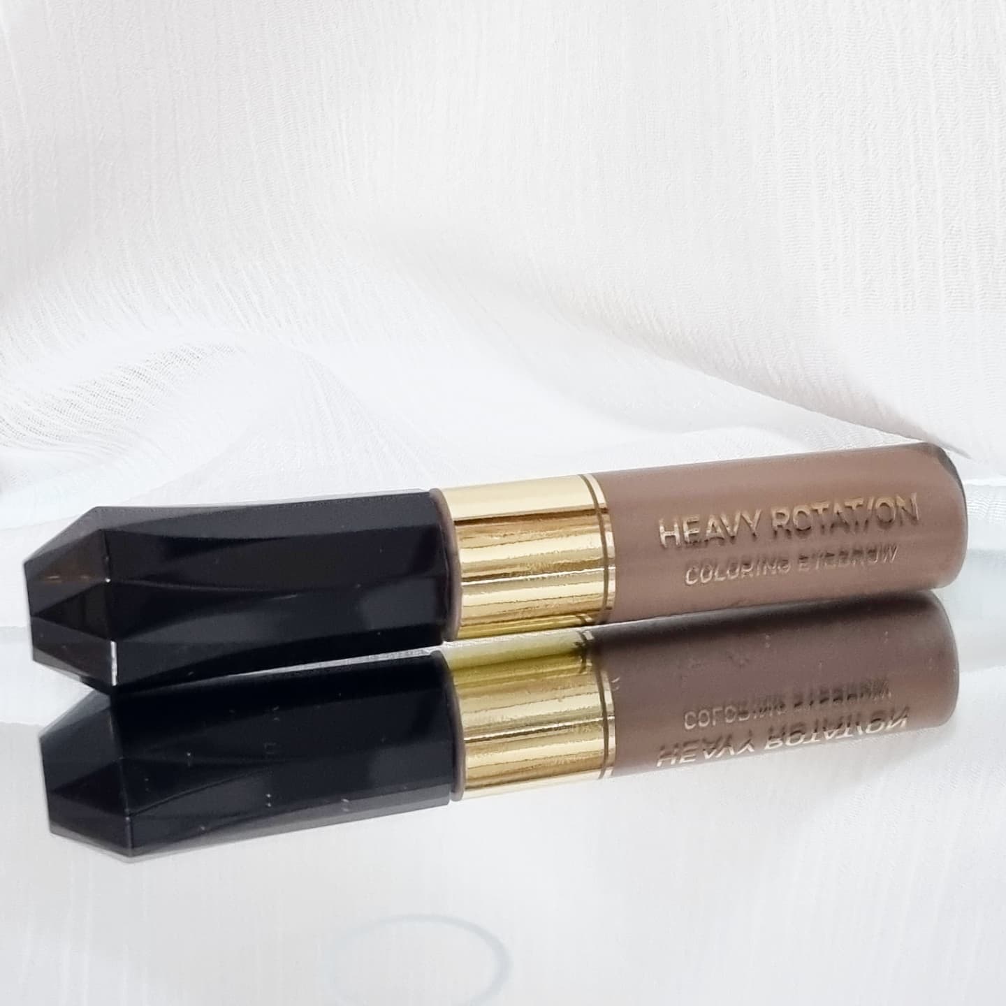 Mascara Đổi Màu Lông Mày Chống Lem Trôi Kissme Heavy Rotation Coloring Eyebrow (Màu Xám Khói)