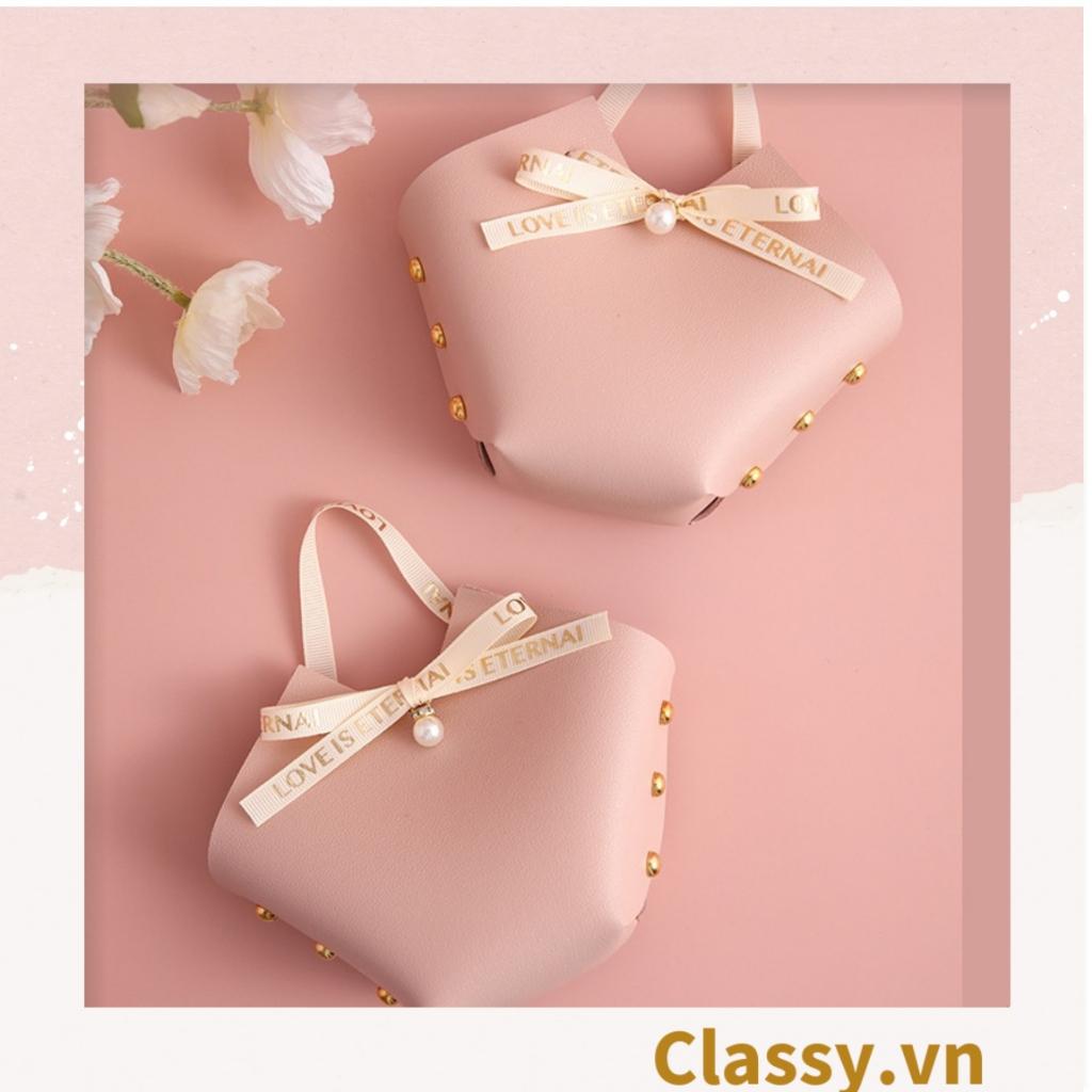 Túi đựng quà tặng hình tứ giác da PU, gắn Ruy băng Classy và đinh tán đựng son môi, nước hoa, kẹo cực sang