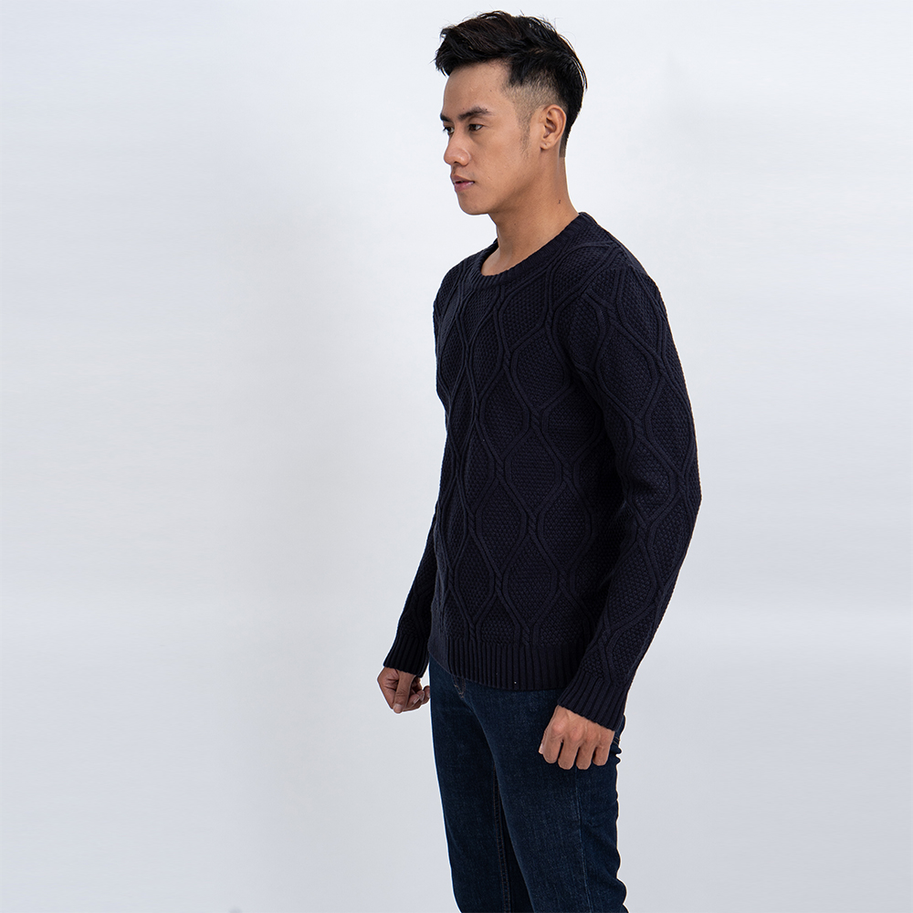 Áo len nam dài tay cổ tròn màu xanh đen NOVELTY 180586T