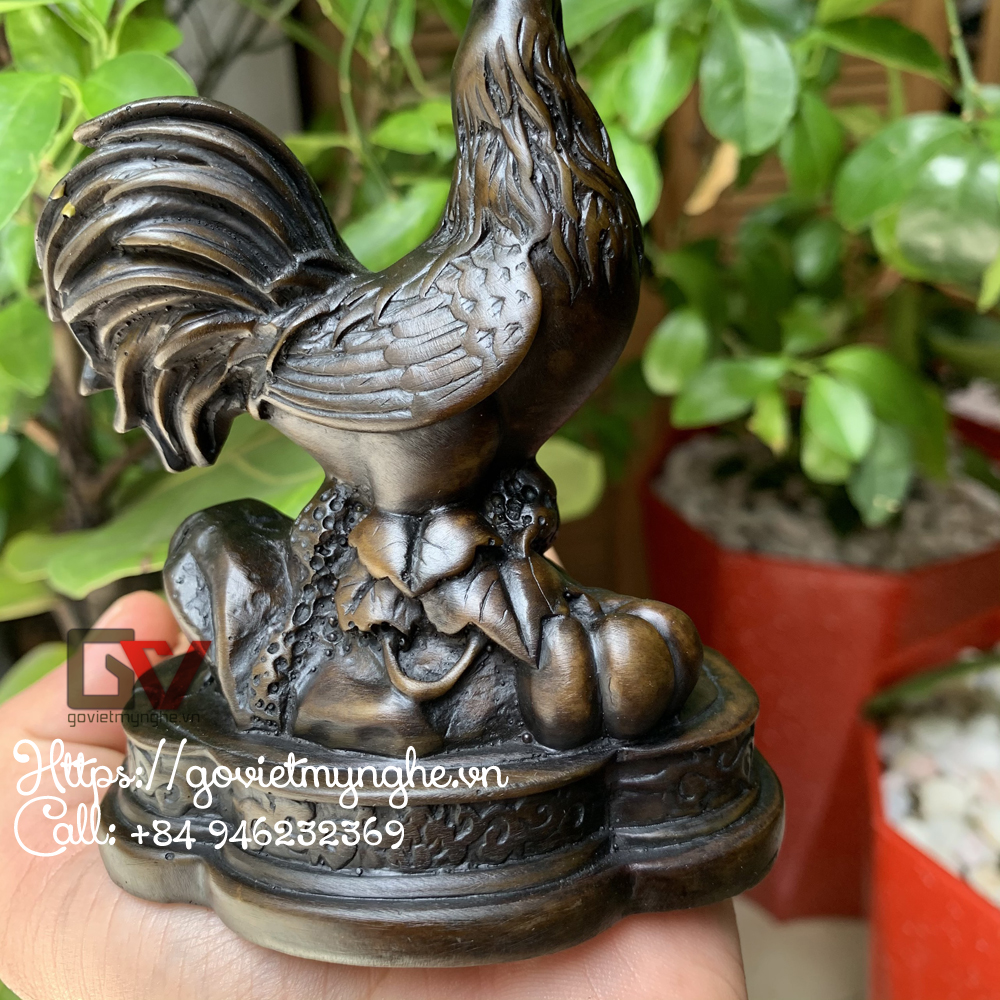 Tượng đá phong thủy con gà trống trang trí phong thủy để bàn làm việc - Cao 12cm - Màu nâu đen