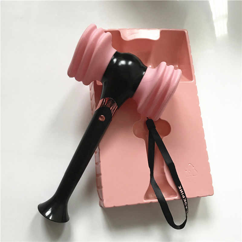 LIGHTSTICK hình búa tạ phát sáng siêu xinh của nhóm nhạc BLACK PINK