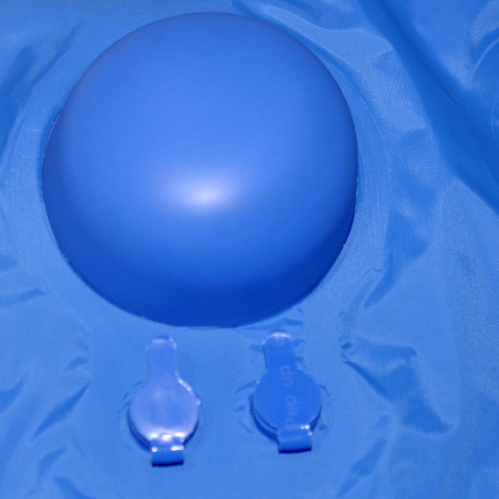 Đệm hơi có miếng lót ngủ khi đi dã ngoại