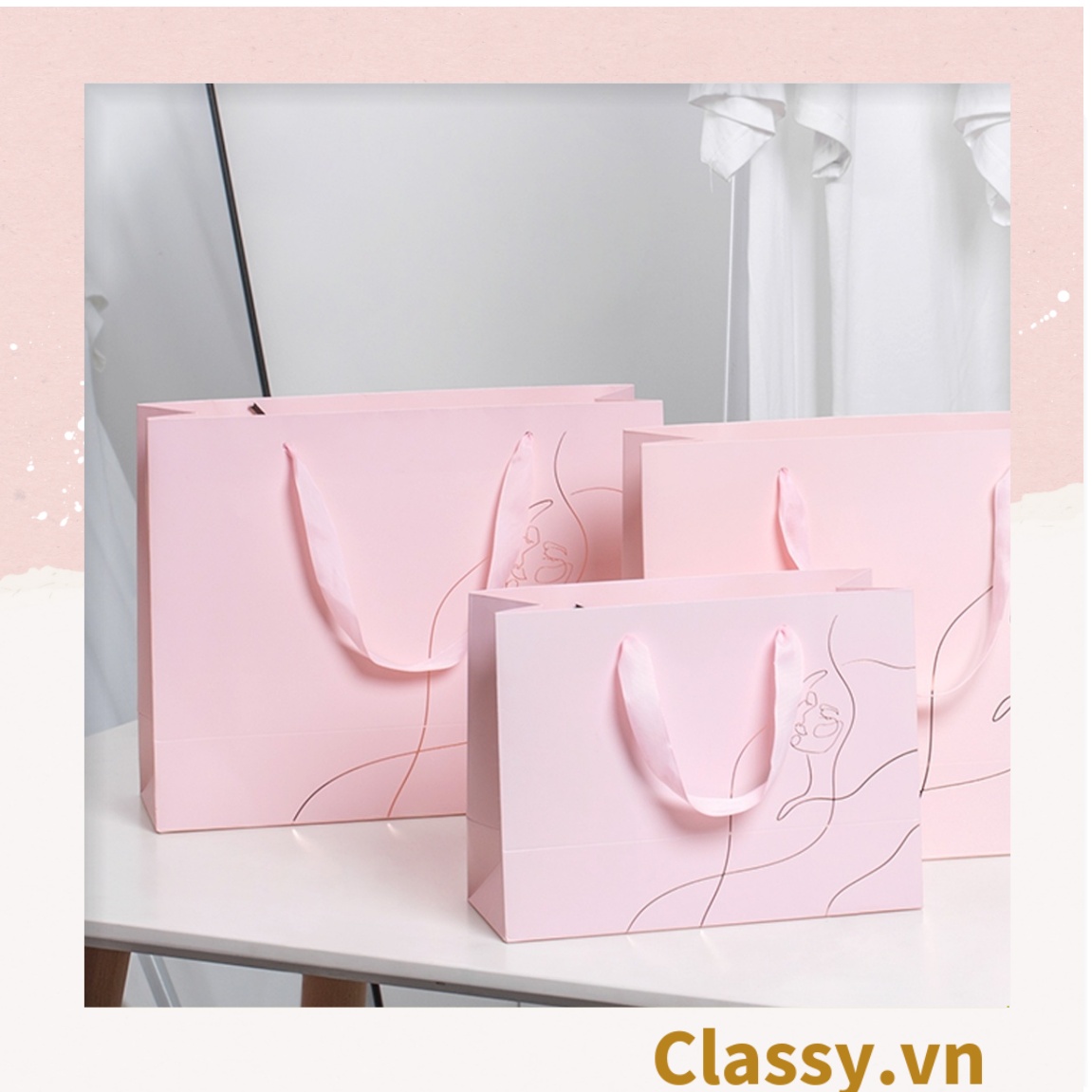 Túi giấy đựng quà tặng nhiều size, quai quy băng; in hình cô gái nghệ thuật trừu tượng sang trọng