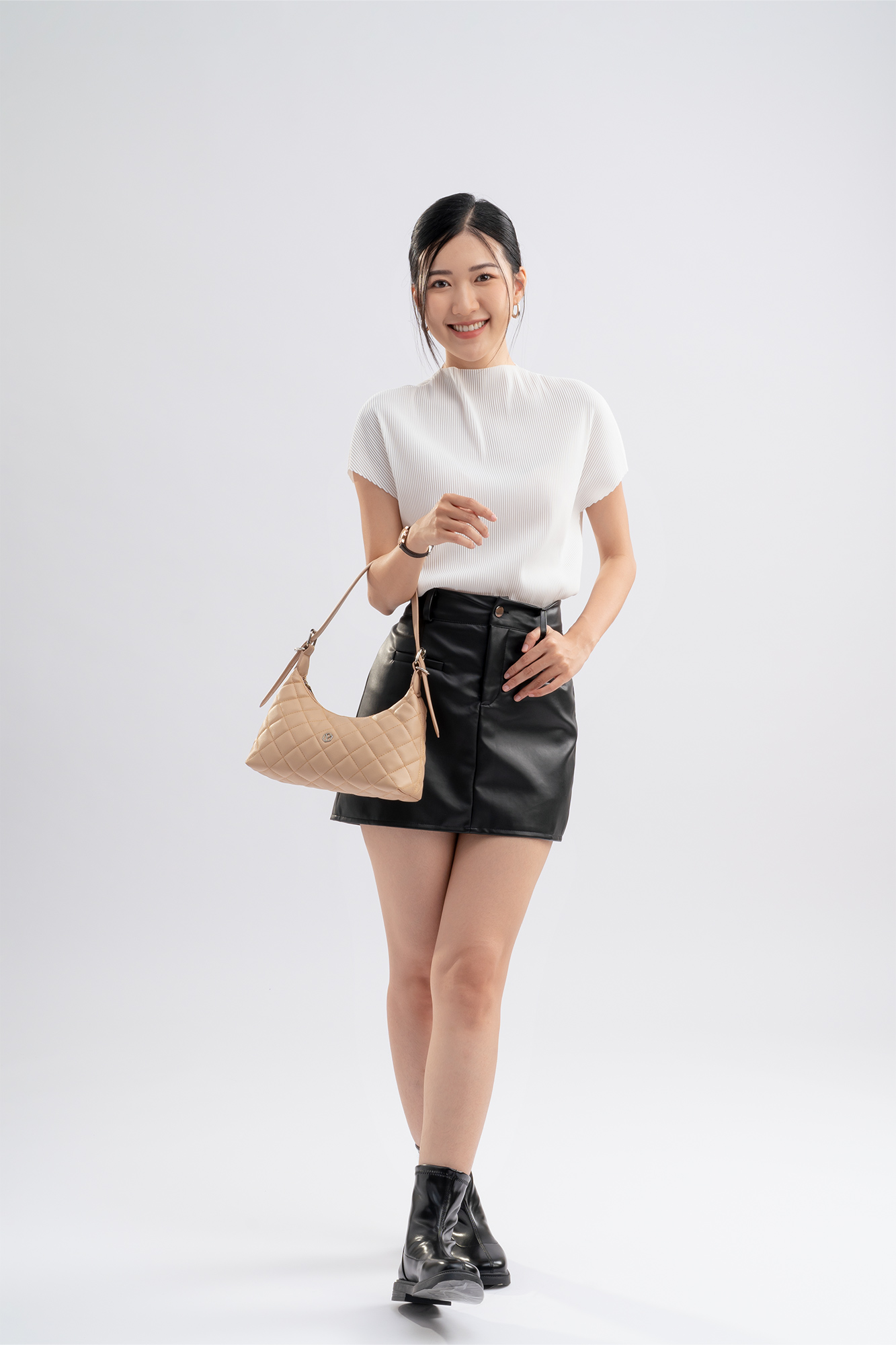 Túi Yuumy ( Thời trang nữ họa tiết dập chỉ chéo size 25 - Túi đeo vai da Seasand YN220 )